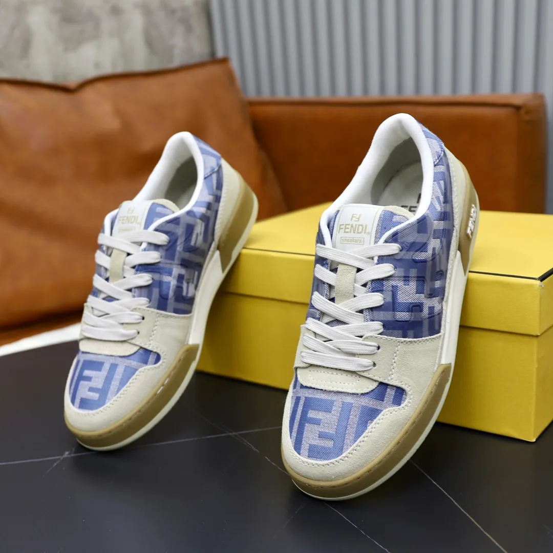 Ex-factory price: 580🔥Couple model (top original order) Brand: FENDI Size: 35-44 (customized for men 38 and 45) Grade: original order quality high version Material: imported original cowhide stitching➕ high-quality and comfortable lining original TPU lightweight non-slip outsole Style category: travel fashion casual shoes versatile trend